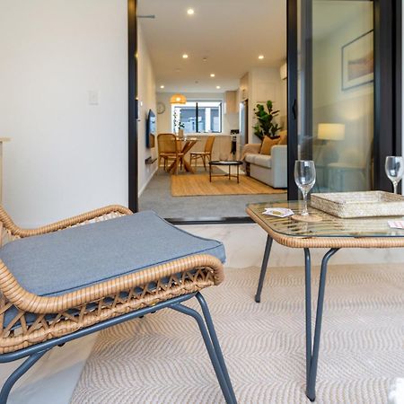 In The Heart Of It All: 2 Bed Cbd Townhouse ไครสต์เชิร์ช ภายนอก รูปภาพ