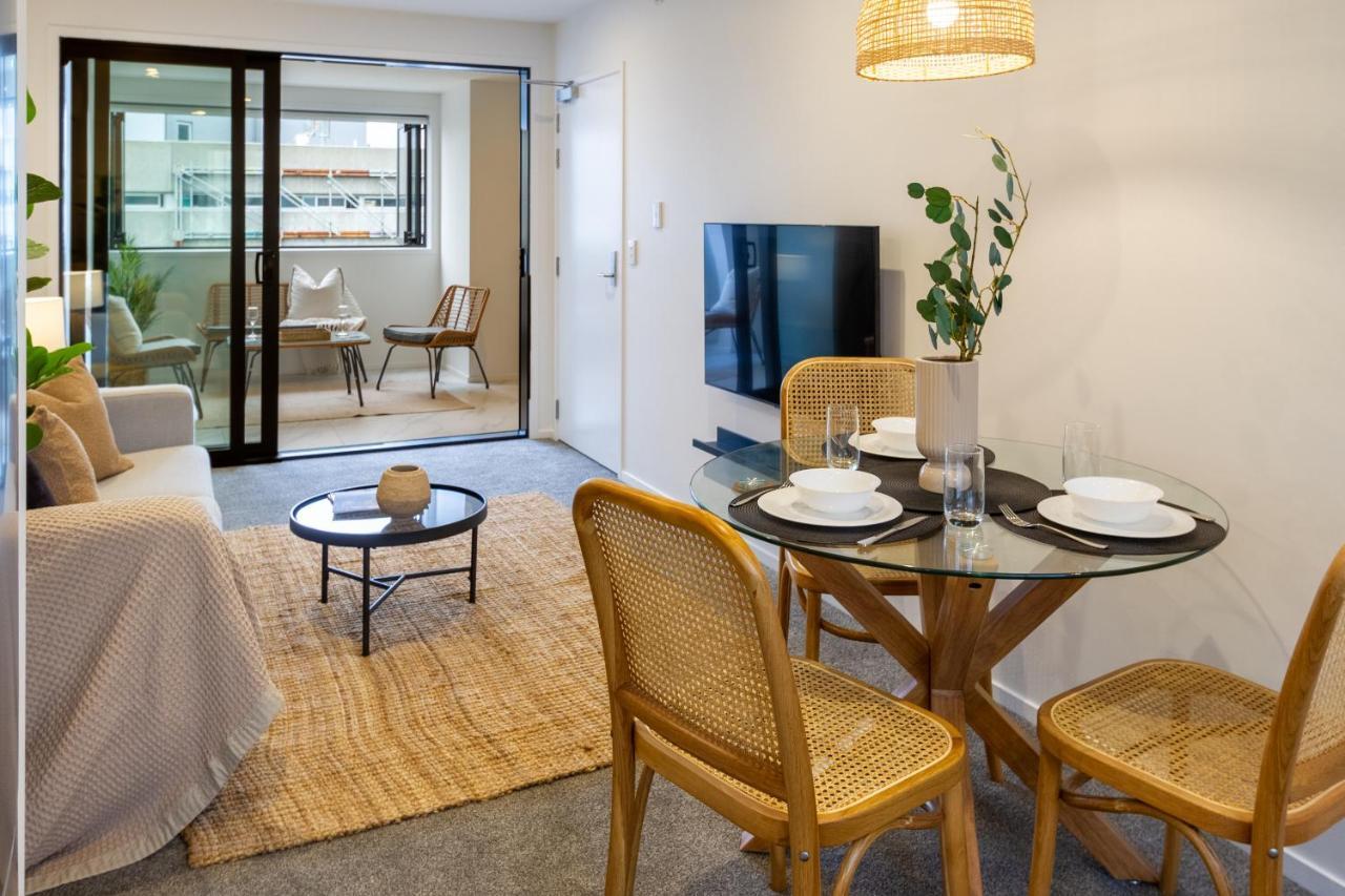 In The Heart Of It All: 2 Bed Cbd Townhouse ไครสต์เชิร์ช ภายนอก รูปภาพ