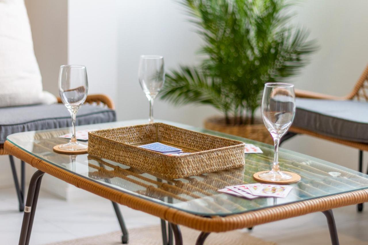 In The Heart Of It All: 2 Bed Cbd Townhouse ไครสต์เชิร์ช ภายนอก รูปภาพ